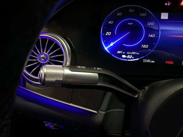 Used 2023 Mercedes-Benz EQS 580 4MATIC Sedan image 43