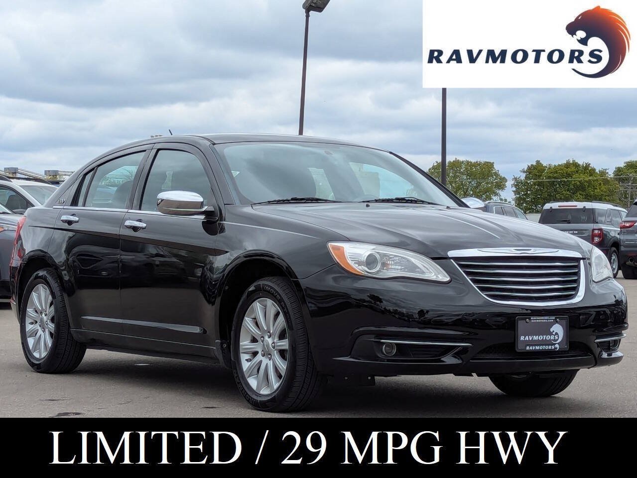 Used 2013 Chrysler 200 Limited