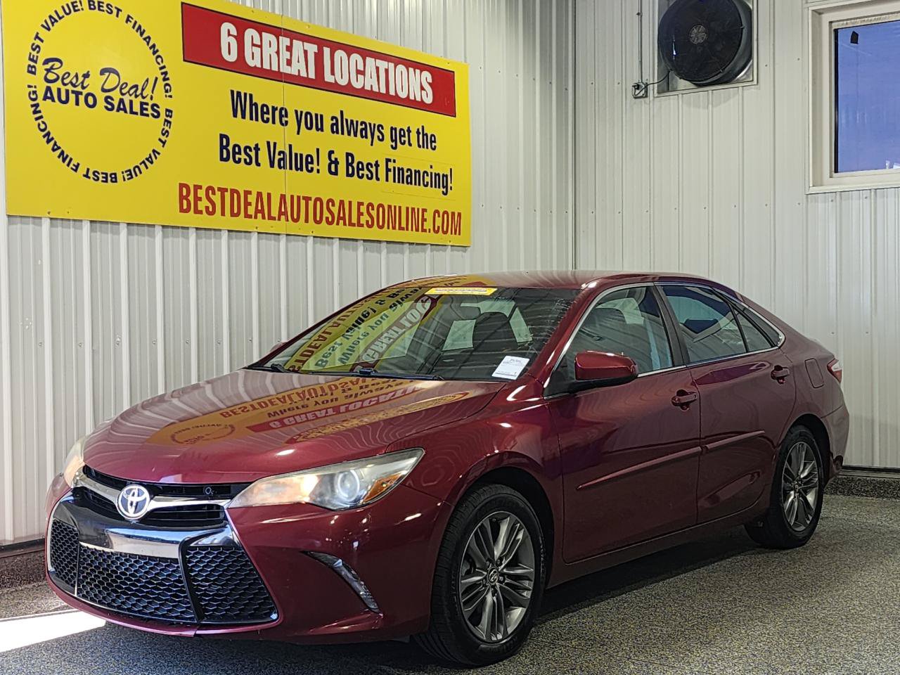 Used 2017 Toyota Camry SE w/ Protection Package (Q2)