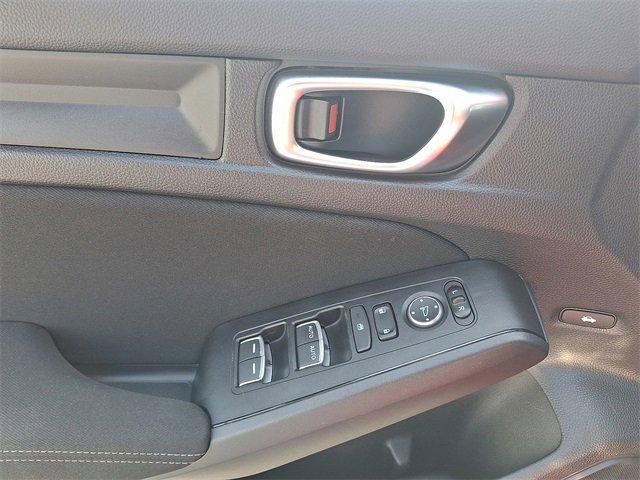 Used 2022 Honda Civic Sport image 13