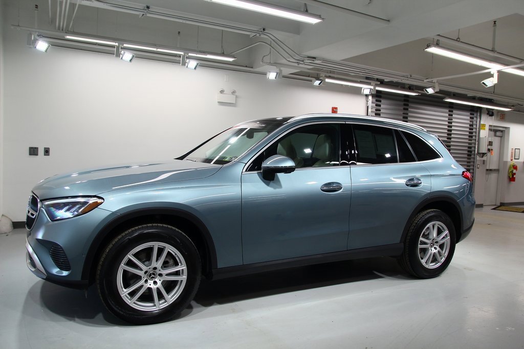 Used 2025 Mercedes-Benz GLC 300 GLC 300 image 15