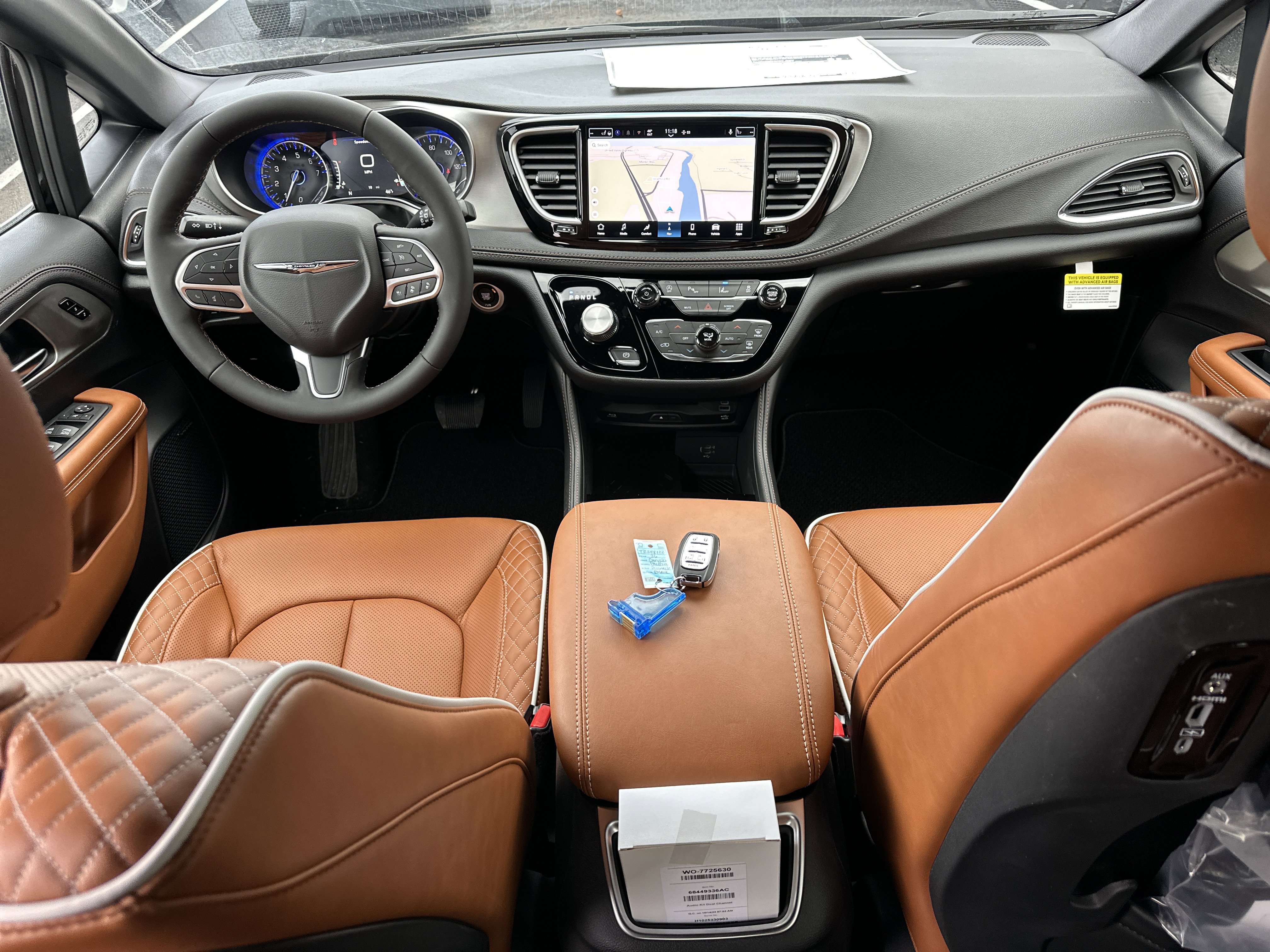 New 2026 Chrysler Pacifica Pinnacle image 33