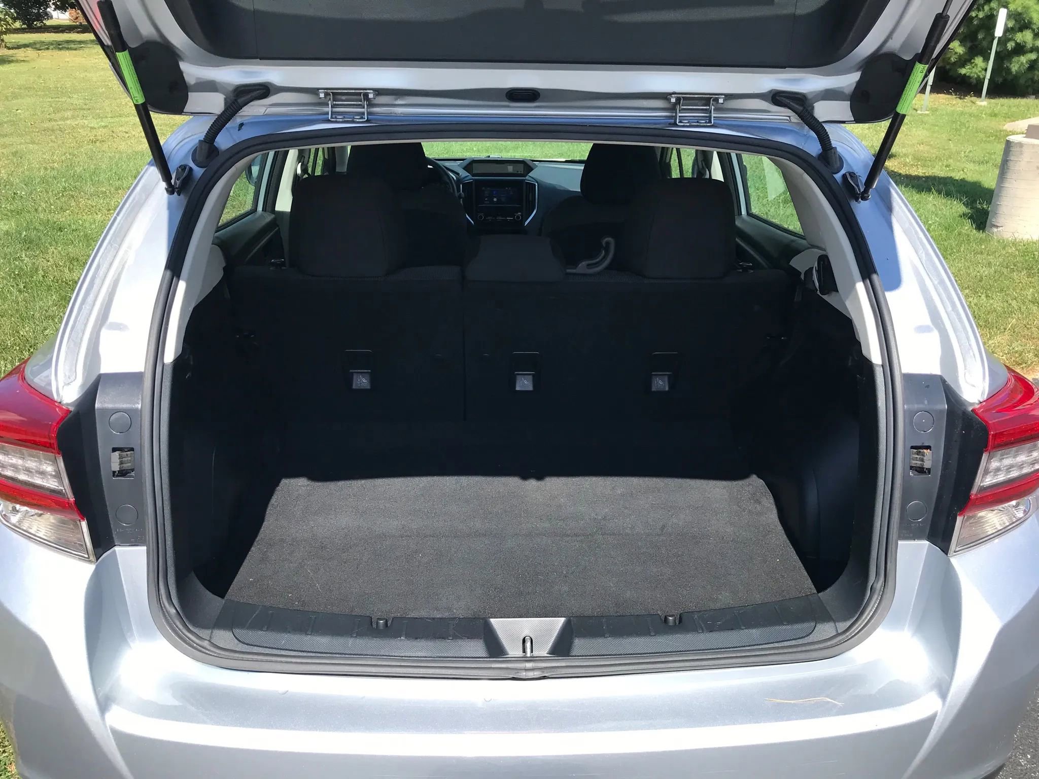 Used 2020 Subaru Impreza 2.0i Premium image 35