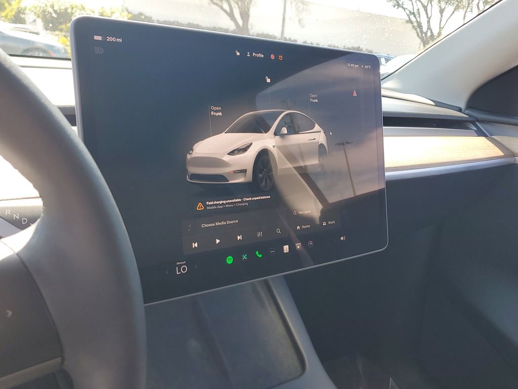Used 2024 Tesla Model Y Long Range image 28
