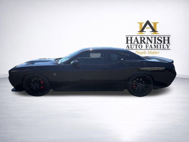 Used 2016 Dodge Challenger SRT Hellcat RWD image 4