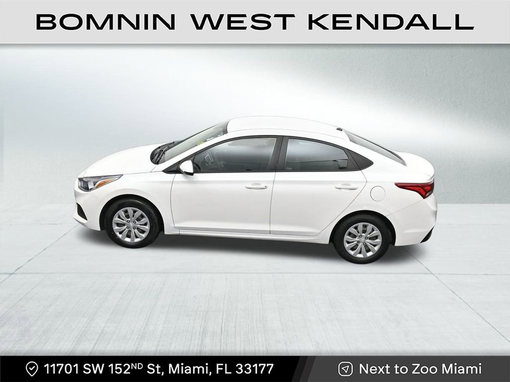 Used 2022 Hyundai Accent SE image 13