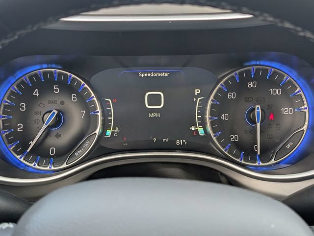 New 2027 Chrysler Pacifica Limited w/ S Appearance Package FWD image 20