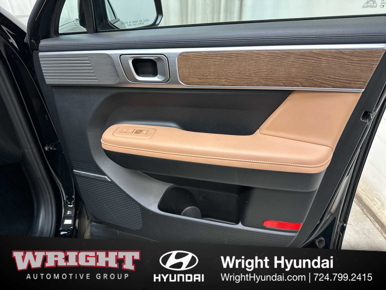 Used 2024 Hyundai Santa Fe Limited image 17