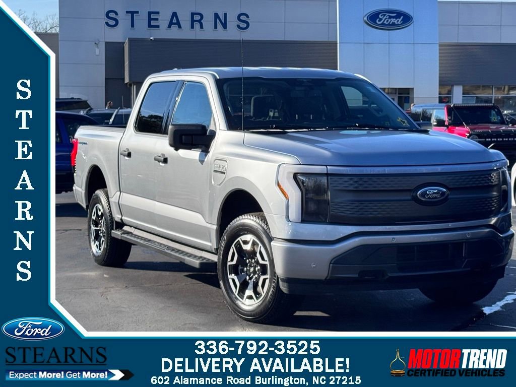 Used 2023 Ford F150 Lightning XLT image 1