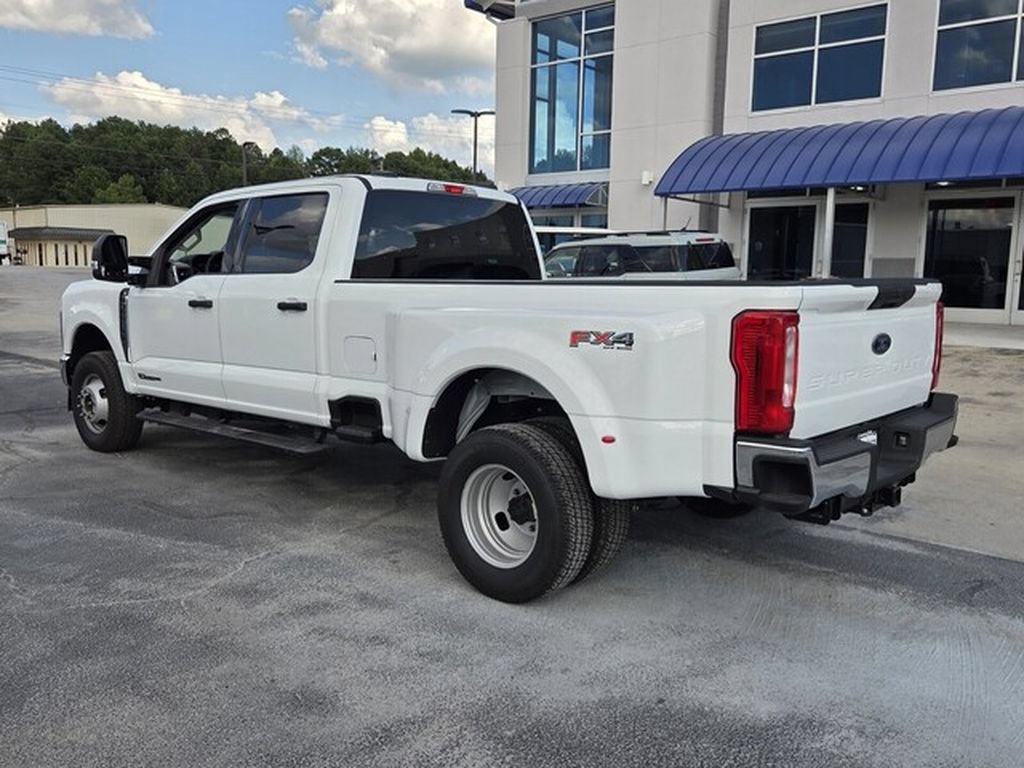 Used 2025 Ford F350 XLT w/ FX4 Off-Road Package AWD/4WD image 7
