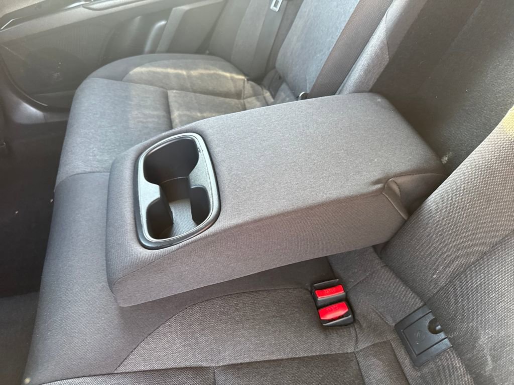 Used 2025 Toyota Camry LE image 34