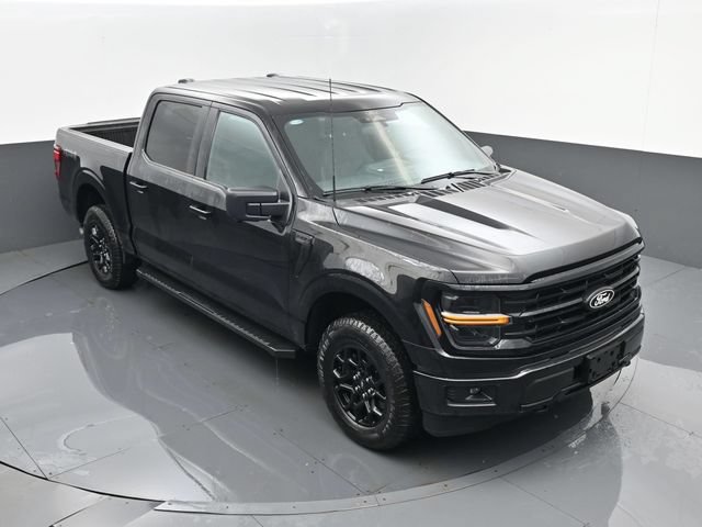 Used 2024 Ford F150 XLT w/ XLT Black Appearance Package AWD/4WD image 18