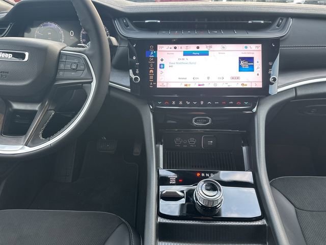 New 2026 Jeep Grand Cherokee Altitude AWD/4WD image 15