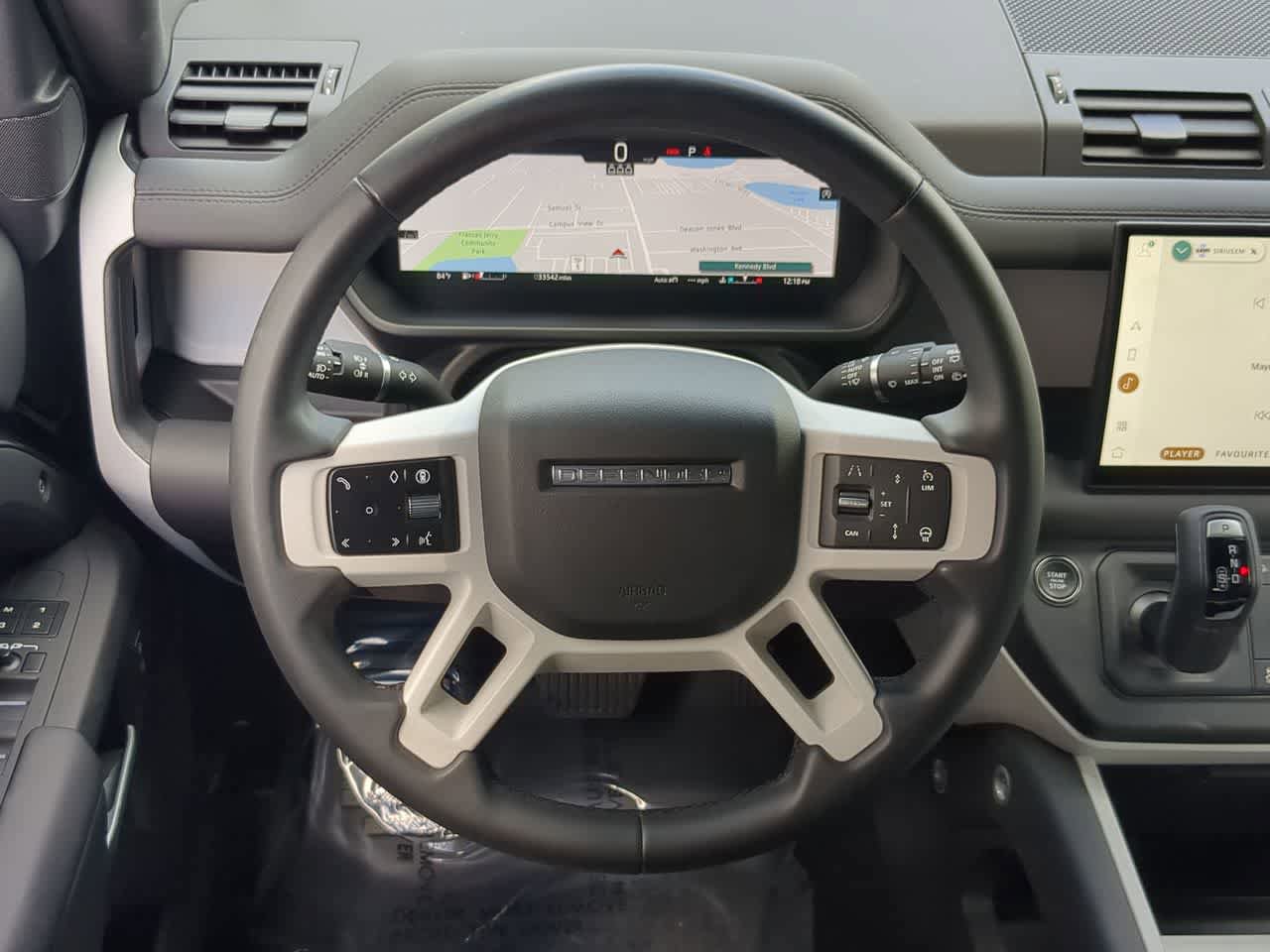 Used 2025 Land Rover Defender 110 S AWD/4WD image 23