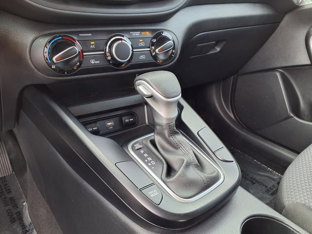 Used 2024 Kia Soul LX w/ Option Group 015 image 9