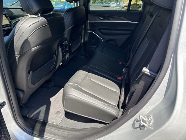 New 2026 Jeep Grand Cherokee Limited AWD/4WD image 17