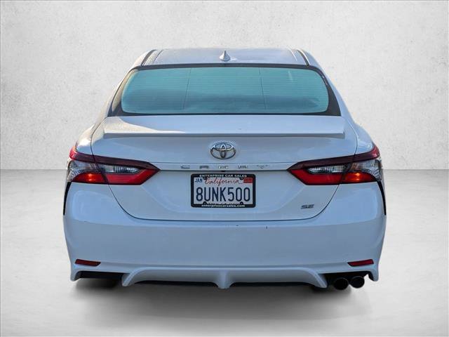 Used 2021 Toyota Camry SE image 6