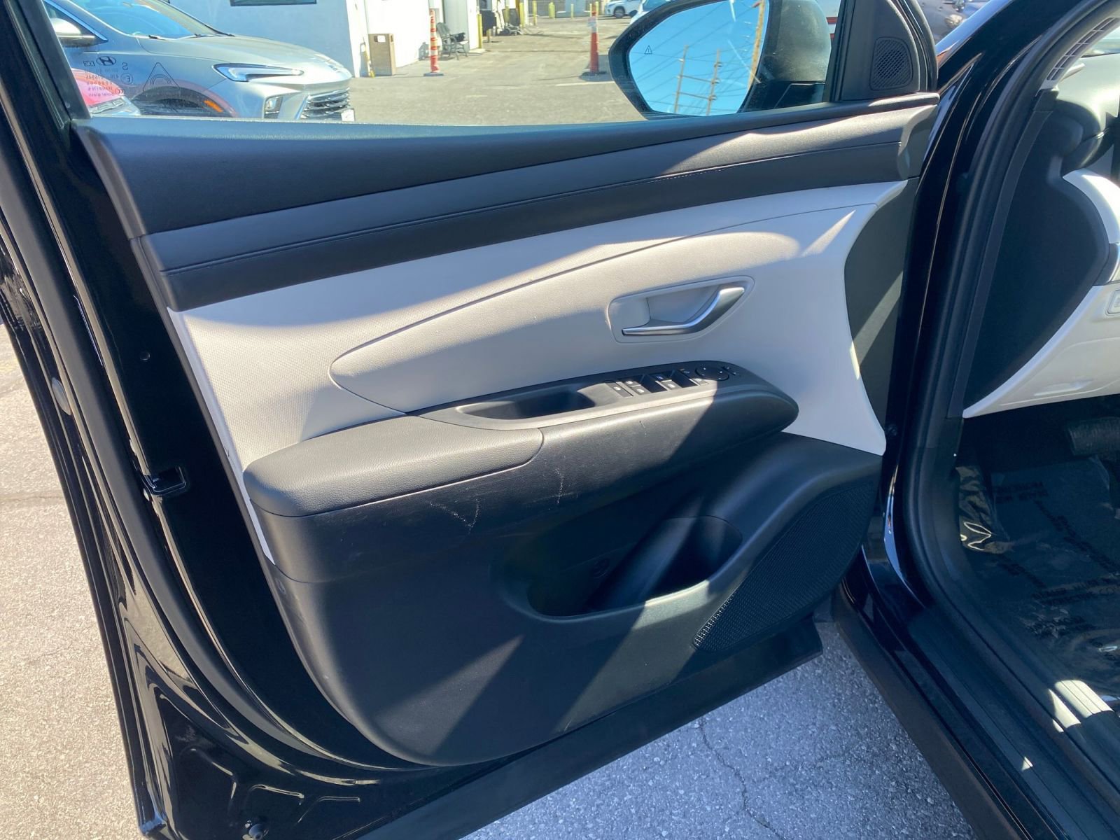 Used 2025 Hyundai Tucson SEL FWD image 18