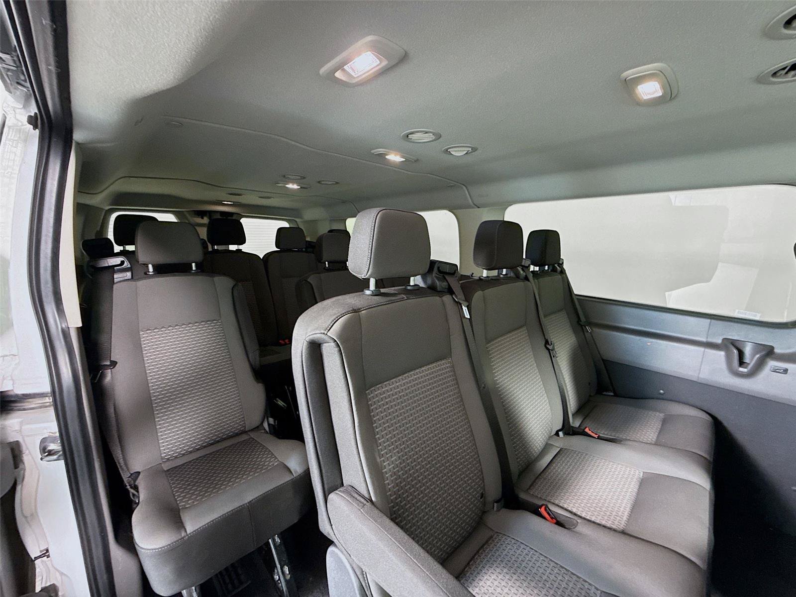 Used 2024 Ford Transit 350 XLT RWD image 18