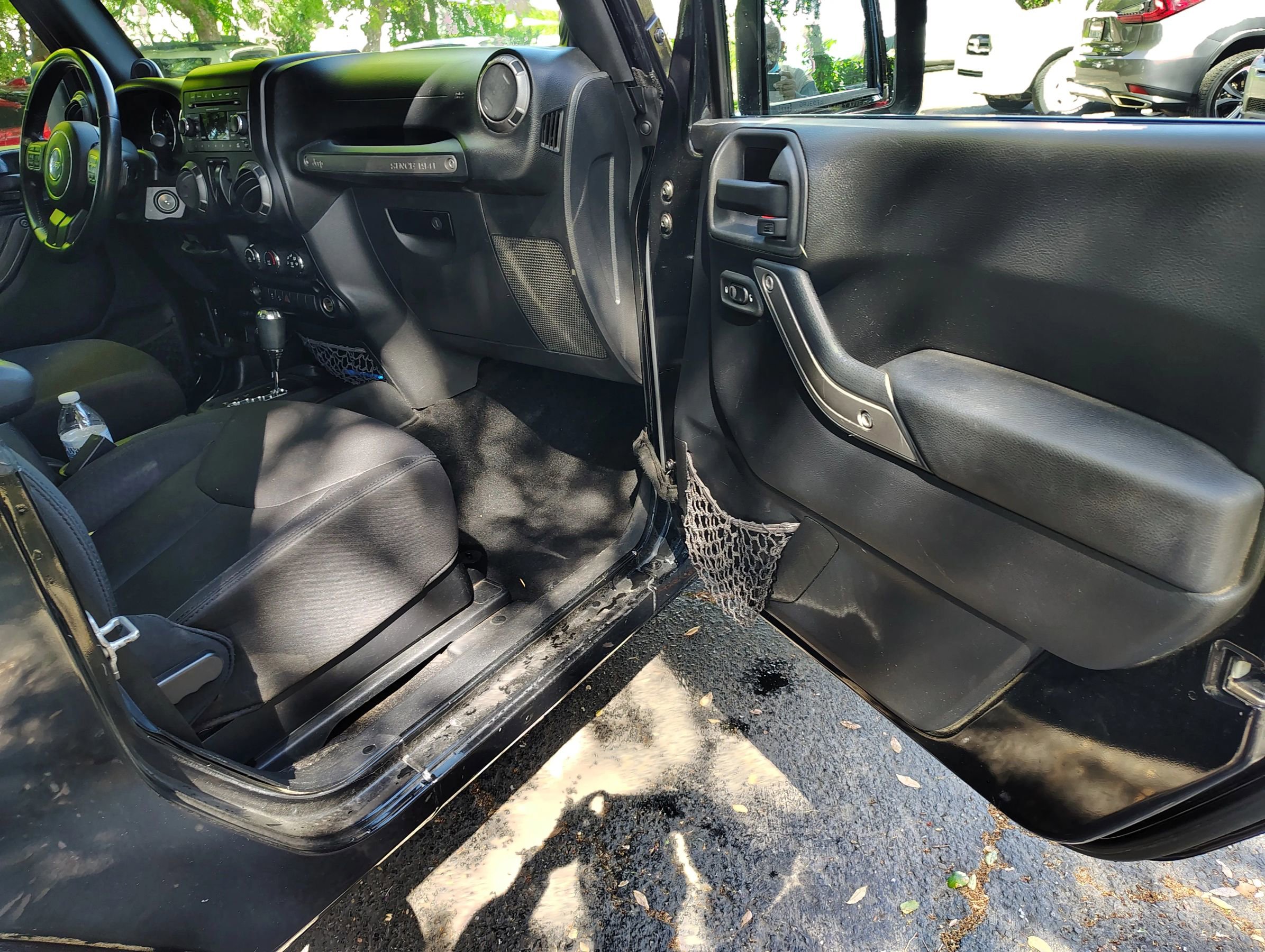Used 2014 Jeep Wrangler Sport w/ Quick Order Package 24S AWD/4WD image 18
