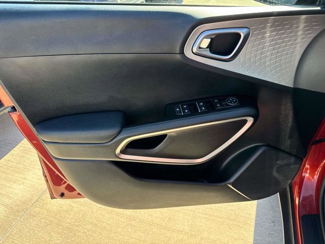 Used 2024 Kia Soul LX w/ Option Group 015 image 61