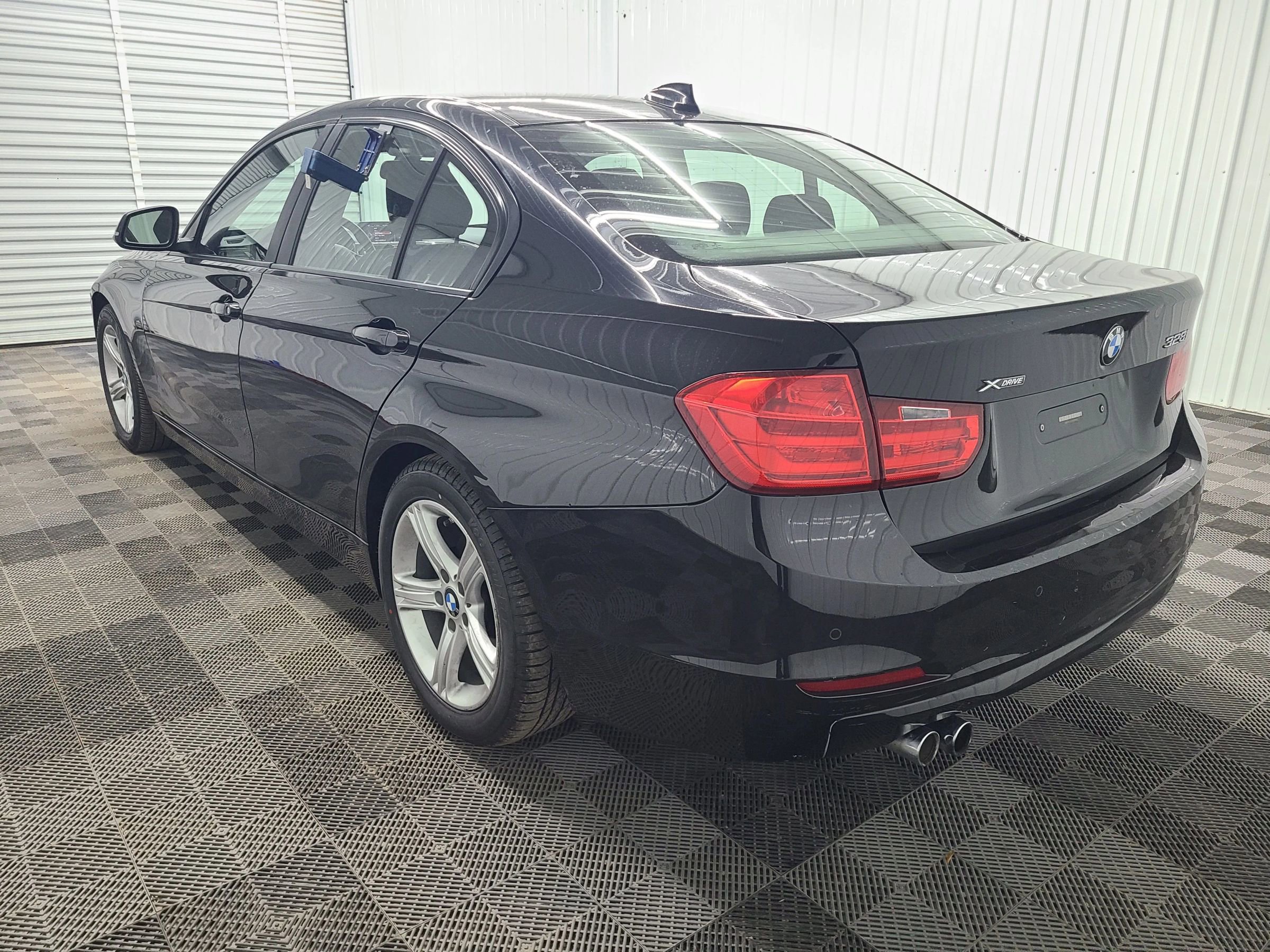 Used 2015 BMW 328i xDrive Sedan image 10