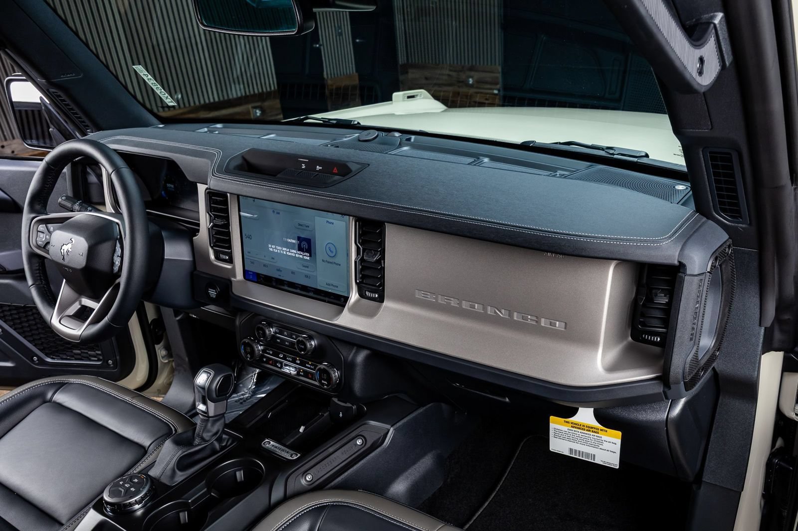Used 2026 Ford Bronco Outer Banks AWD/4WD image 15