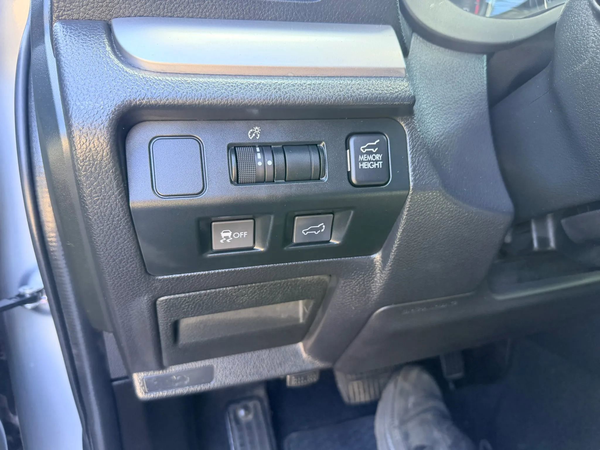 Used 2016 Subaru Forester 2.0XT Touring w/ Popular Package #2 image 12