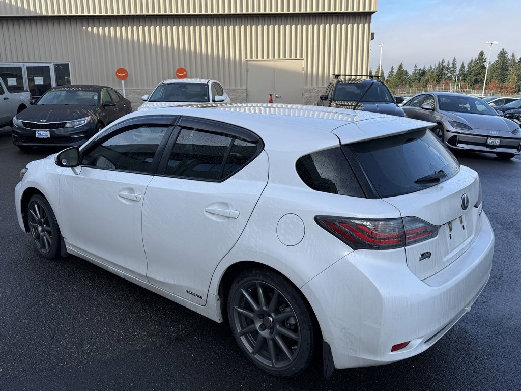 Used 2011 Lexus CT 200h image 7