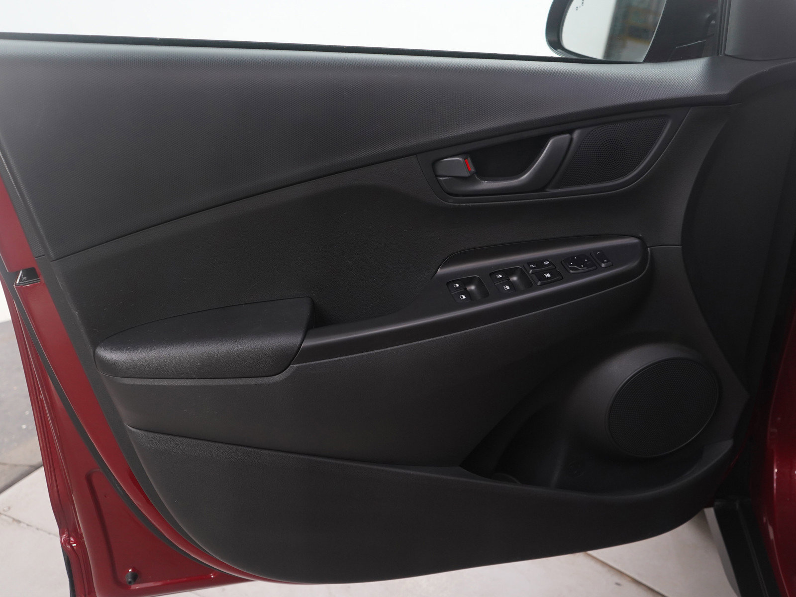 Used 2023 Hyundai Kona SEL image 19