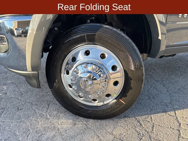 New 2026 RAM 4500 4x4 Crew Cab DRW image 13