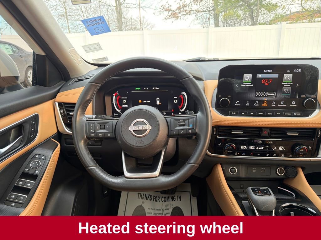 Used 2023 Nissan Rogue Platinum w/ Platinum Premium Package image 17