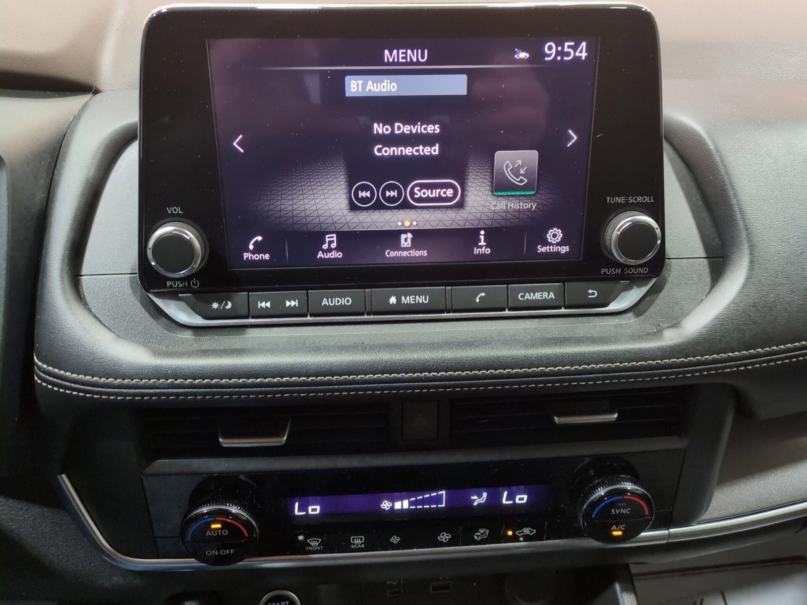 Used 2023 Nissan Rogue SV FWD image 23