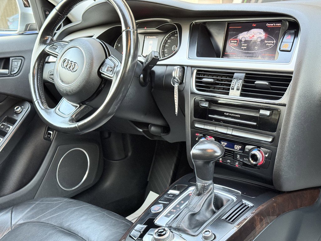 Used 2016 Audi A4 Premium Plus w/ Technology Package image 15