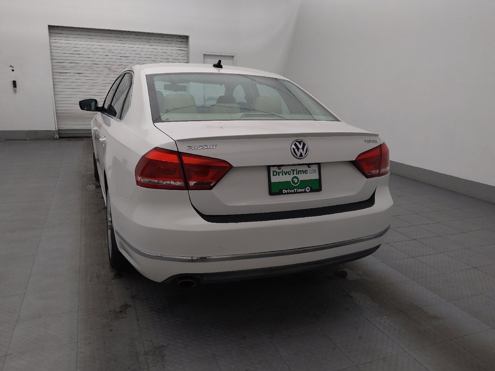 Used 2014 Volkswagen Passat 1.8T SEL Premium image 6