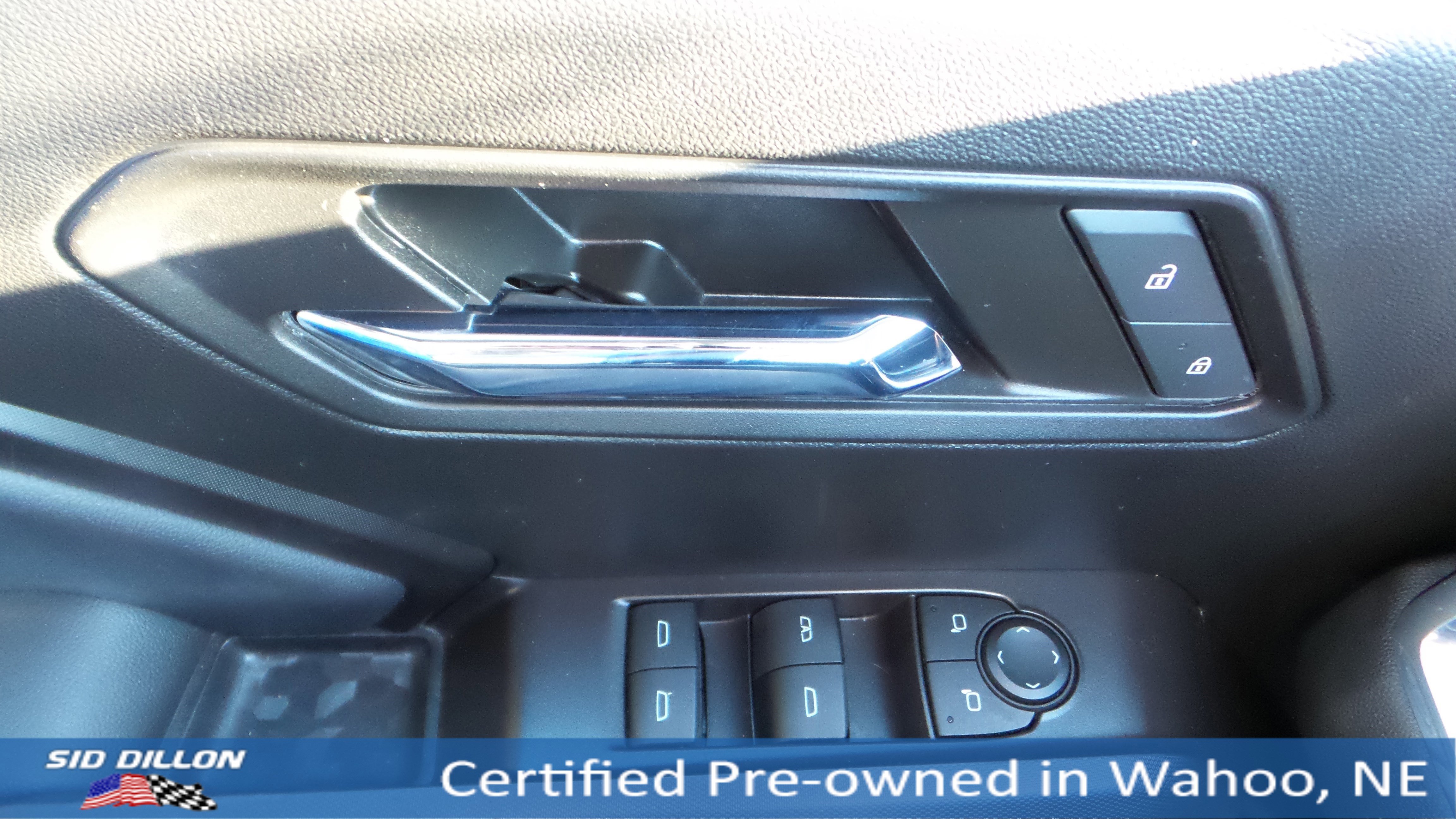 Used 2024 GMC Canyon Elevation w/ Elevation Premium Package image 13