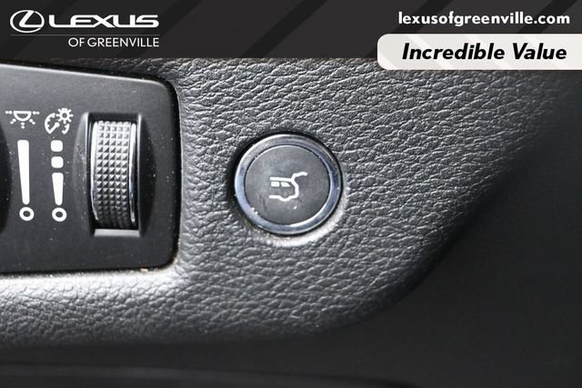 Used 2019 Jeep Cherokee Latitude Plus w/ Comfort/Convenience Group FWD image 14