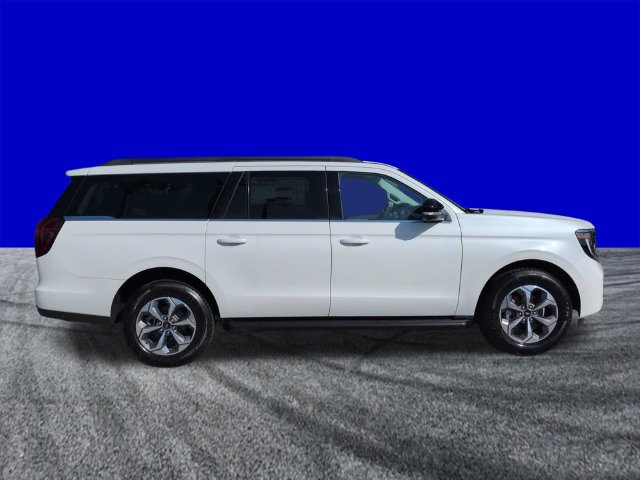 New 2027 Ford Expedition Max Active RWD image 3