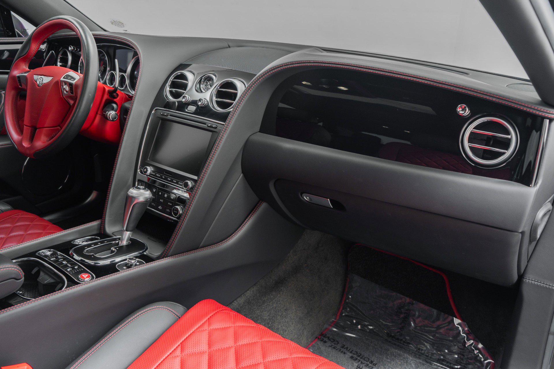 Used 2017 Bentley Flying Spur S V8 image 15