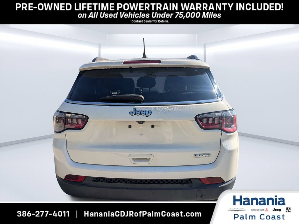 Used 2021 Jeep Compass Latitude FWD image 4