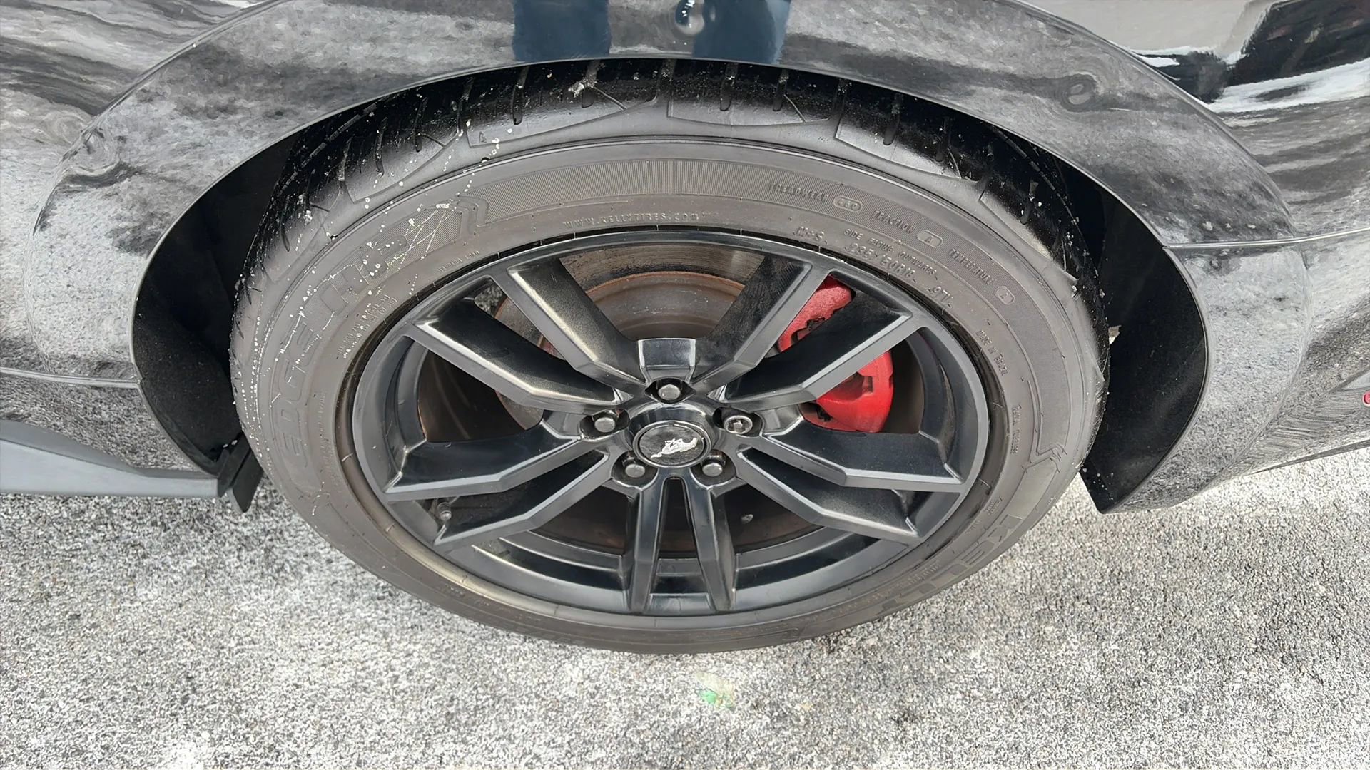 Used 2017 Ford Mustang Coupe image 28