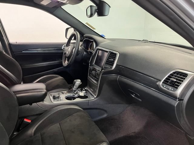 Used 2018 Jeep Grand Cherokee Trailhawk AWD/4WD image 11