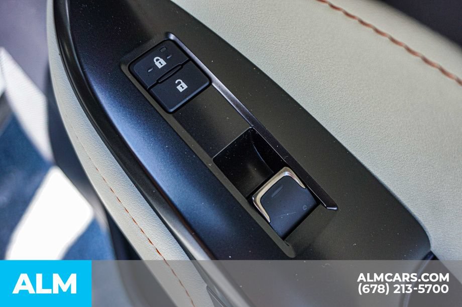 Used 2024 Lexus NX 350h AWD image 59