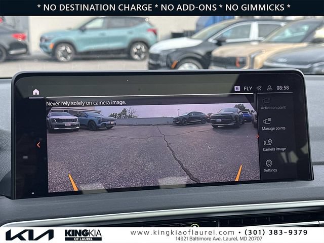 Used 2024 BMW X4 xDrive30i w/ Parking Assistance Package AWD/4WD image 4