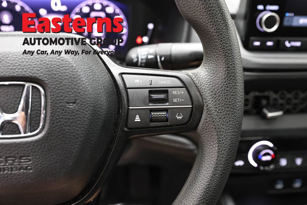 Used 2025 Honda Accord SE image 16