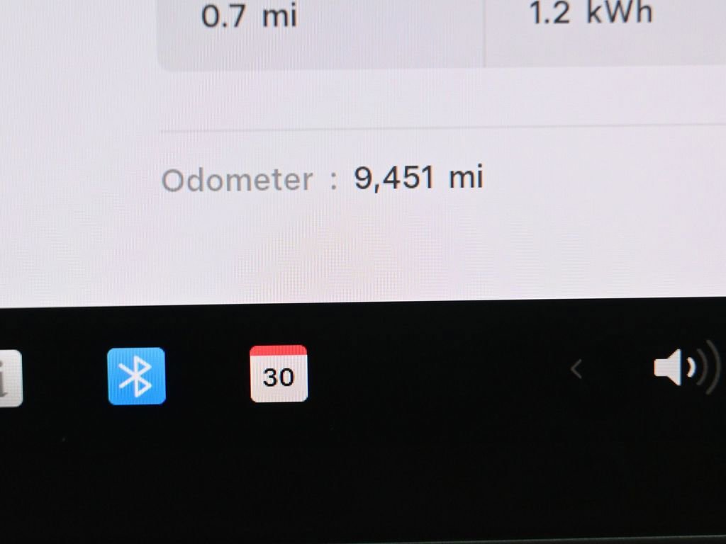 Used 2026 Tesla Model Y 2WD image 11