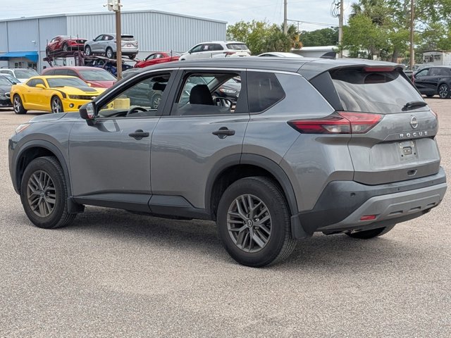 Used 2023 Nissan Rogue S image 7