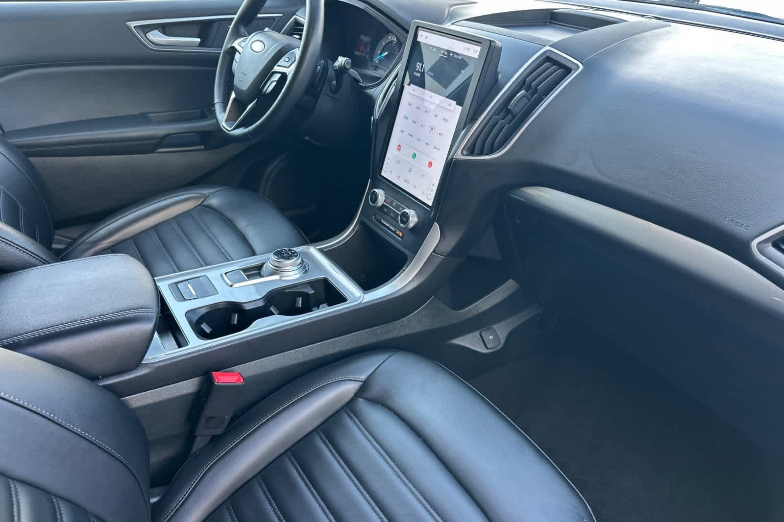 Certified 2024 Ford Edge SEL w/ Convenience Package image 17