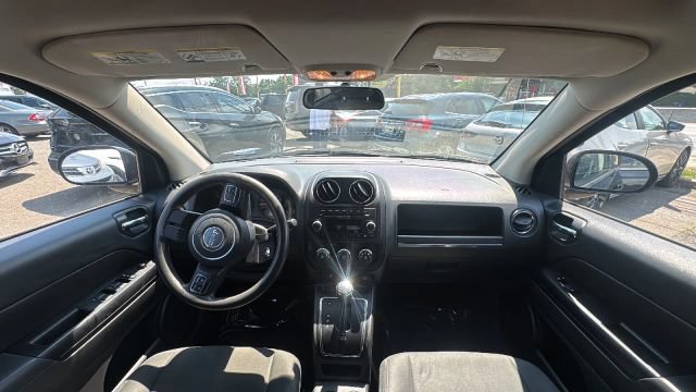 Used 2012 Jeep Compass Sport FWD image 21