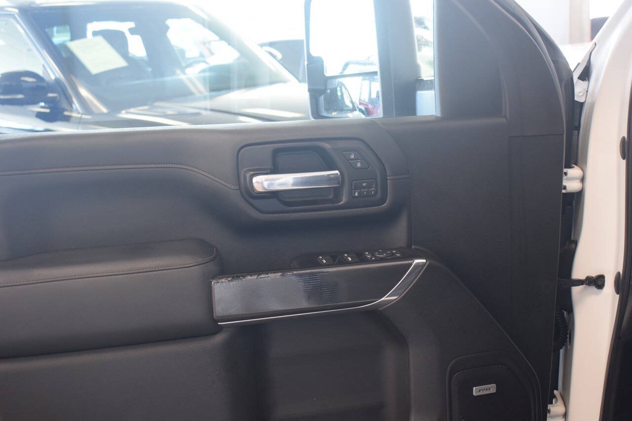 Used 2020 GMC Sierra 2500 AT4 w/ AT4 Premium Package AWD/4WD image 20